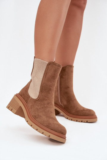 Botas femininas de cano curto forradas e elegantes cor areia Zoralia