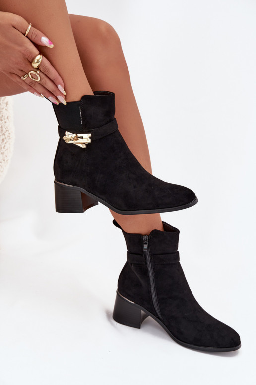 aquecimento Botas femininas com detalhes dourados Klocke cor preta Sarona