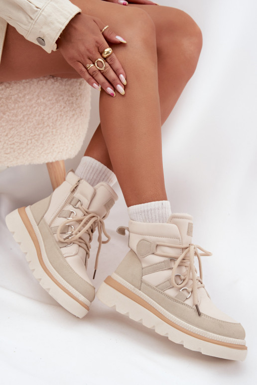 Botas femininas com uma plataforma cor de marfim Liorae