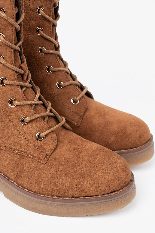 Conveniente botas de montaria altas Para kolorze karmeloParaym em uma sola plana