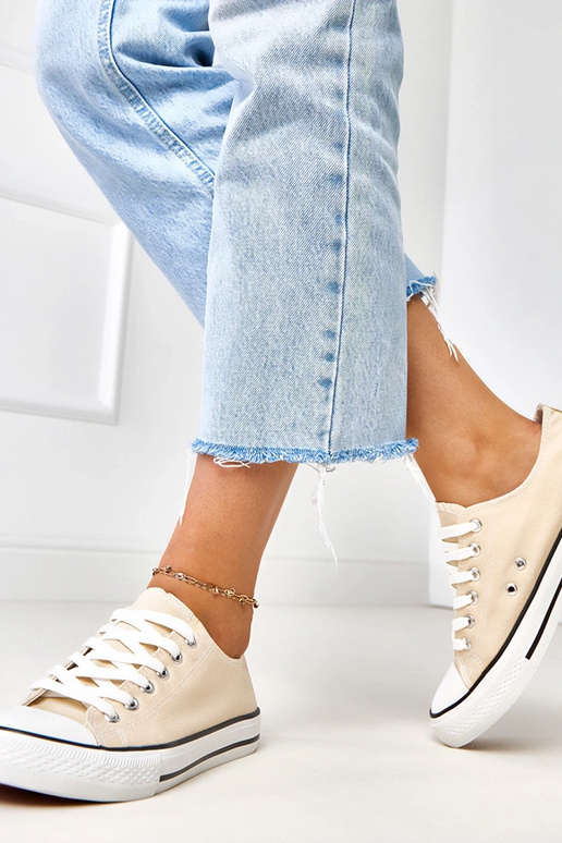 Tênis femininos clássicos cor areia... Tênis femininos clássicos cor areia...