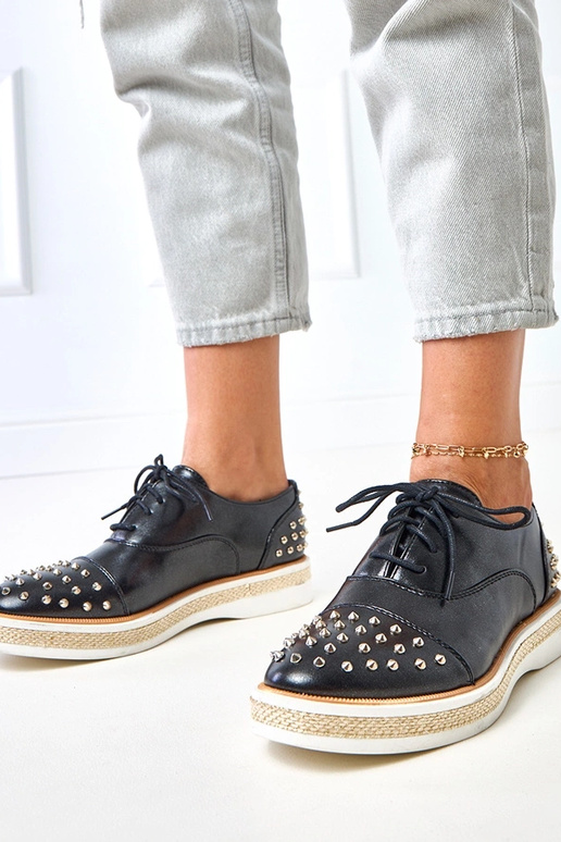 Botas femininas de cano curto com... Botas femininas de cano curto com...