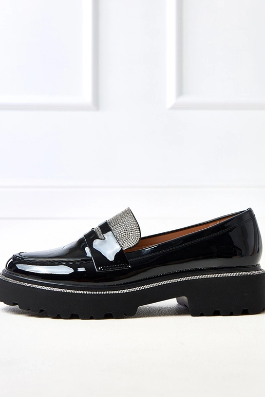 Mocassins pretos em material...