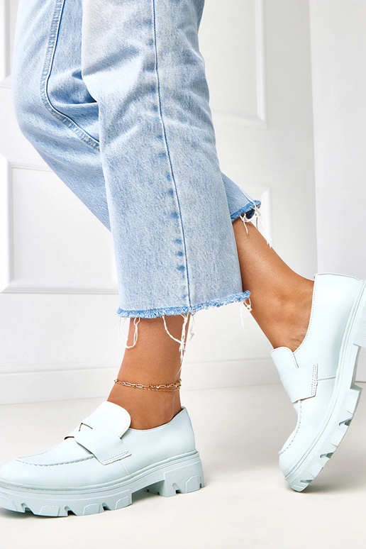 Mocassins femininos azuis de couro... Mocassins femininos azuis de couro...