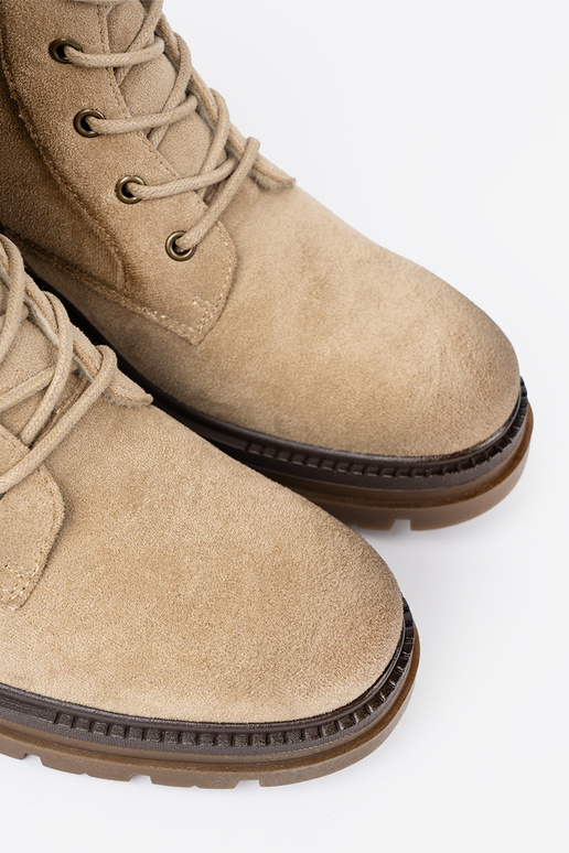 de camurça bege botas de montaria altas z solidnym bieżnikiem