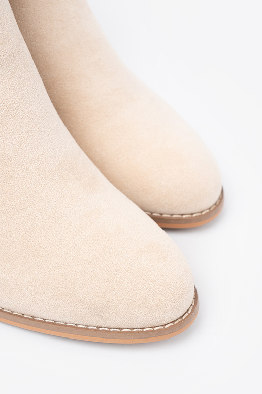 cor de marfim botas com fivela decorativa cor de marfim botas com fivela decorativa