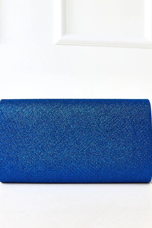 Bolsa de mão em forma de envelope...