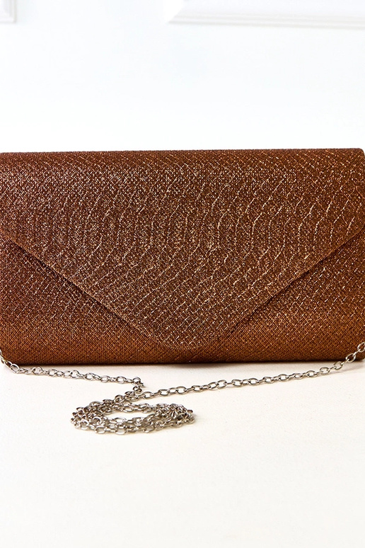 Bolsa de mão em forma de envelope...