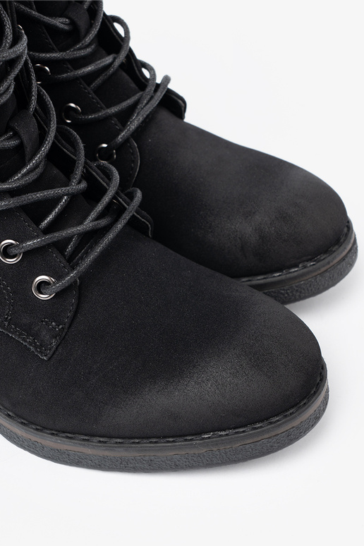 cor preta sapato amarrado com salto baixo