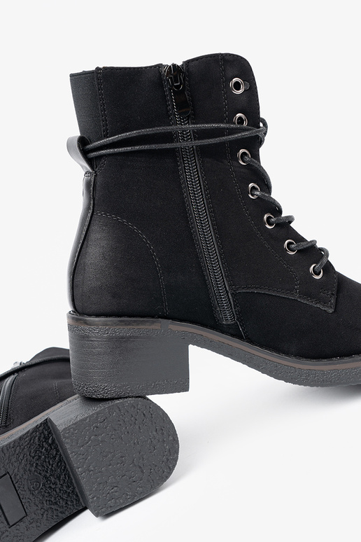 cor preta sapato amarrado com salto baixo