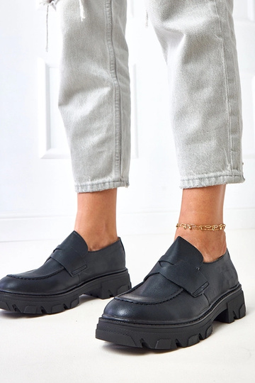 Mocassins femininos pretos mate Kirna