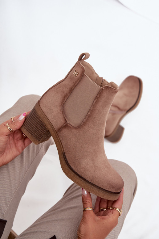 botas elegantes Feminino com salto aquecimento bege Zelia botas elegantes Feminino com salto aquecimento bege Zelia