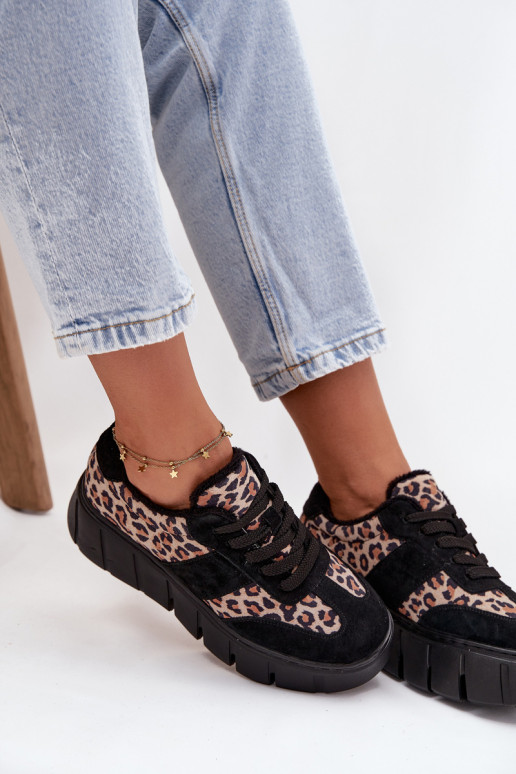 de camurça aquecimento À modalo de tênis Feminino com uma plataforma Vinceza 66841 com padrões de pele de leopardo cor preta de camurça aquecimento À modalo de tênis Feminino com uma plataforma Vinceza 66841 com padrões de pele de leopardo cor preta