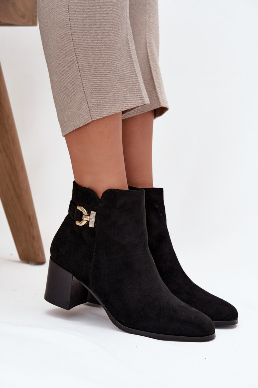 aquecimento Botas femininas Ze cor douradam Detalem cor preta Renora aquecimento Botas femininas Ze cor douradam Detalem cor preta Renora