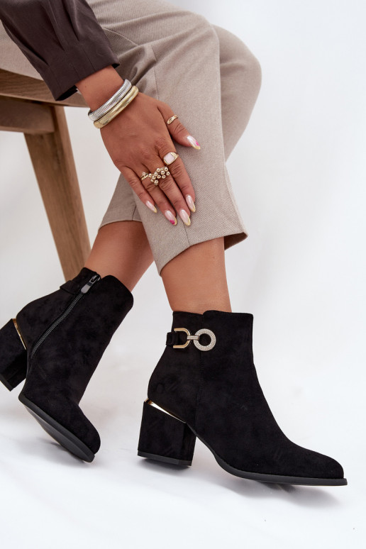aquecimento Botas femininas Ze cor douradami Detalami com salto cor preta Dorisse aquecimento Botas femininas Ze cor douradami Detalami com salto cor preta Dorisse