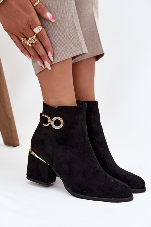 aquecimento Botas femininas Ze cor douradami Detalami com salto cor preta Dorisse aquecimento Botas femininas Ze cor douradami Detalami com salto cor preta Dorisse