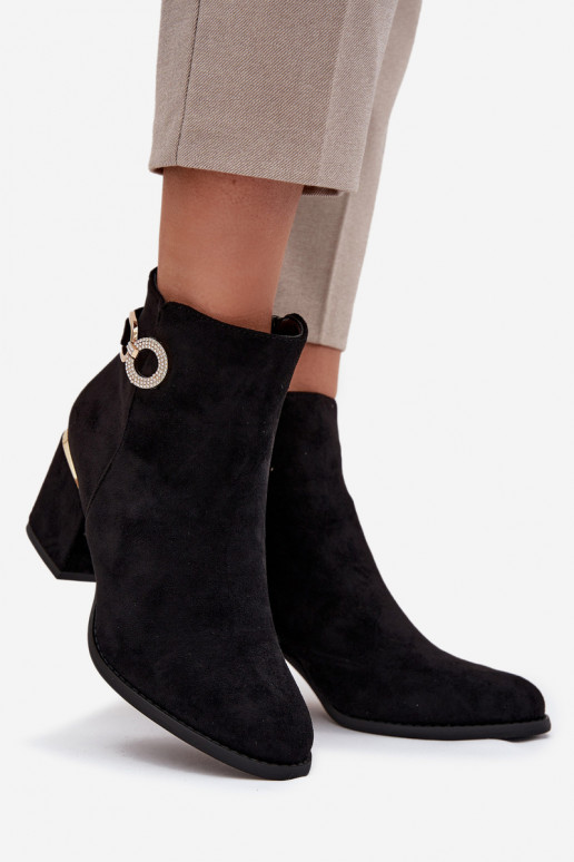 aquecimento Botas femininas Ze cor douradami Detalami com salto cor preta Dorisse aquecimento Botas femininas Ze cor douradami Detalami com salto cor preta Dorisse