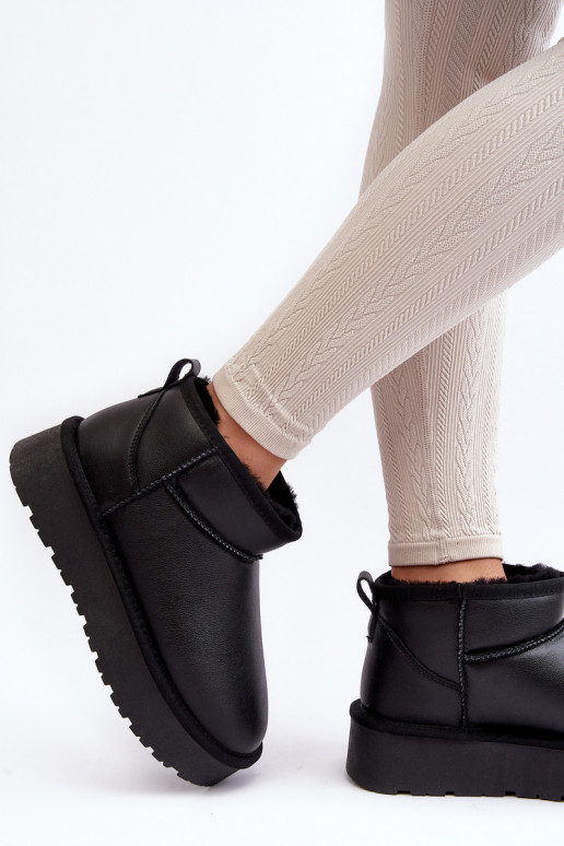 Pele Feminino Botas de neve com uma plataforma cor preta Loreley Pele Feminino Botas de neve com uma plataforma cor preta Loreley