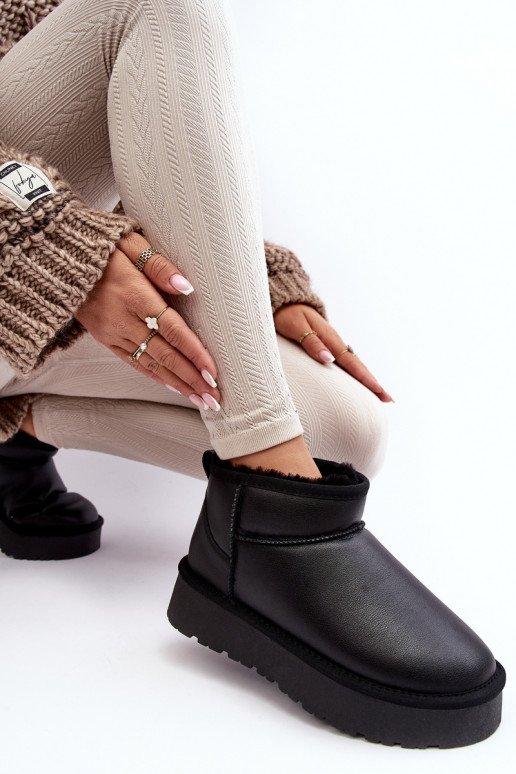 Pele Feminino Botas de neve com uma plataforma cor preta Loreley Pele Feminino Botas de neve com uma plataforma cor preta Loreley
