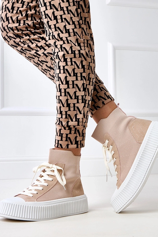 Tênis rosa slip-on tipo meia com... Tênis rosa slip-on tipo meia com...