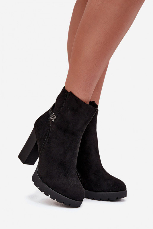 aquecimento Botas femininas com salto decorado cor preta Zayna aquecimento Botas femininas com salto decorado cor preta Zayna