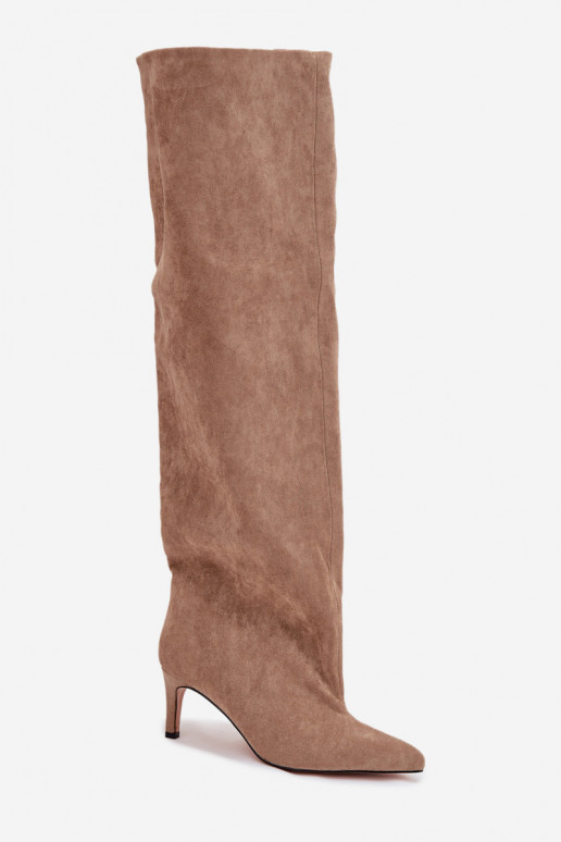 botas femininas com salto fino Um modelo atraente bege Tem que servilla