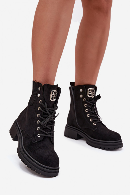 Botins de trabalho Feminino aquecimento com lindos detalhes cor preta Olivira Botins de trabalho Feminino aquecimento com lindos detalhes cor preta Olivira