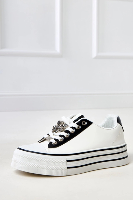 Tênis brancos com plataforma... Tênis brancos com plataforma...