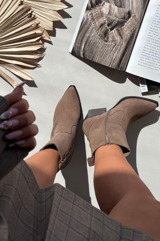 Botas femininas de estilo cowboy de camurça com saltos, aquecidas, na cor chaki Dylira