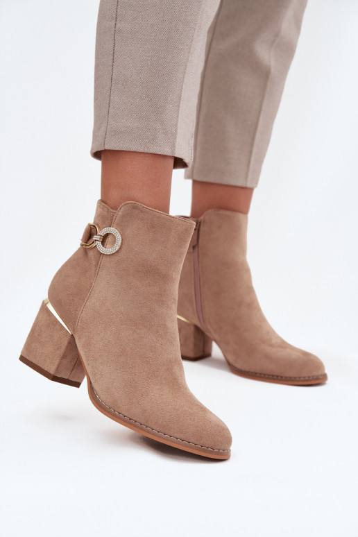 aquecimento Botas femininas Ze cor douradami Detalami com salto bege Dorisse aquecimento Botas femininas Ze cor douradami Detalami com salto bege Dorisse