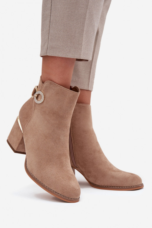 aquecimento Botas femininas Ze cor douradami Detalami com salto bege Dorisse aquecimento Botas femininas Ze cor douradami Detalami com salto bege Dorisse