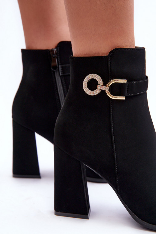 Pele Botas com salto com enfeites cor preta Lymall