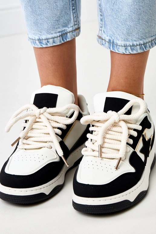 Tênis plataforma preto e branco com...