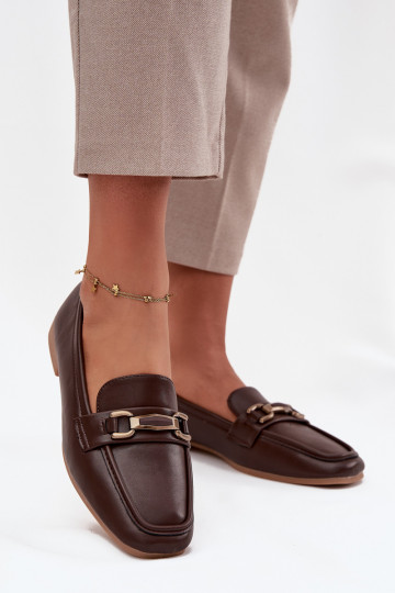 sapato Mocassins Feminino com enfeites cor marrom Priscelle 2