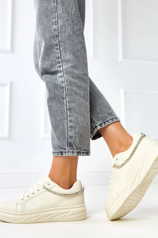 Tênis cor areia com plataforma e...