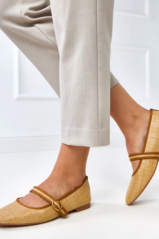 Bailarinas trançada marrons com... Bailarinas trançada marrons com...