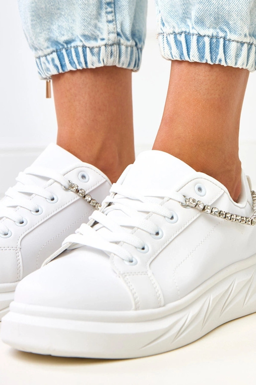 Tênis plataforma brancos com corrente... Tênis plataforma brancos com corrente...