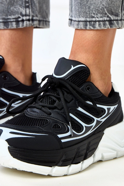 Tênis pretos com sola grossa, Souza Tênis pretos com sola grossa, Souza