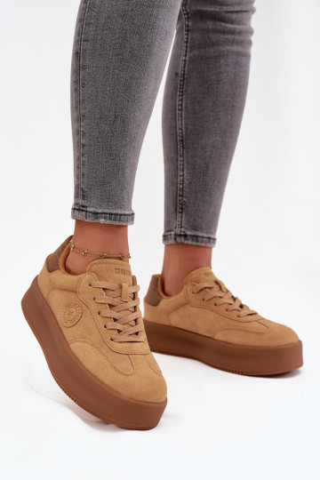 À modalo de tênis Feminino com uma plataforma Big Star SS274762 cor marrom 2