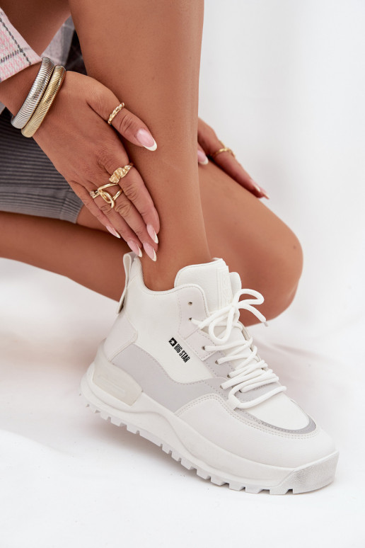 tênis Feminino com uma plataforma Big Star SS274510 cor branca