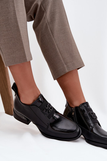 com efeito verniz Pele sapato Feminino De salto baixo Com decorações Detalem Vinceza 91161 cor preta