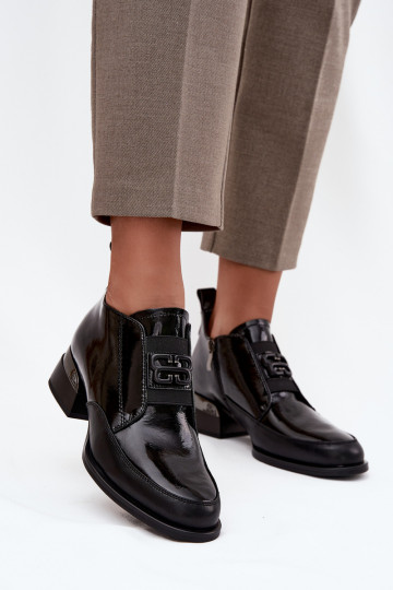 com efeito verniz Pele sapato Feminino De salto baixo Com decorações Detalem Vinceza 91161 cor preta 2