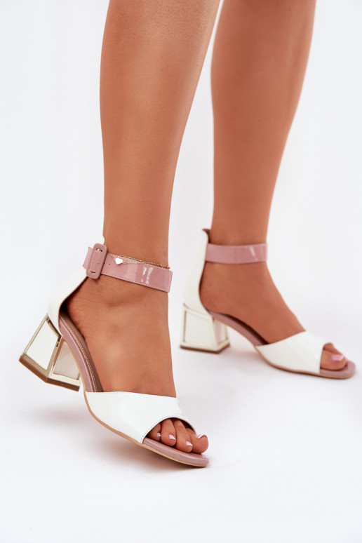 Sandálias lacadas para mulheres com salto cor branca Zennia Sandálias lacadas para mulheres com salto cor branca Zennia