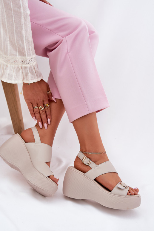 Sandálias femininas Feminino Em uma cunha e plataforma S.Barski LR51-540 bege Sandálias femininas Feminino Em uma cunha e plataforma S.Barski LR51-540 bege