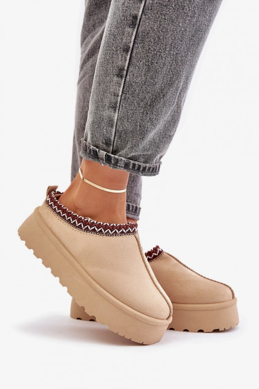 Botas femininas de neve Ijungtarirya em cor marfim de cano baixo com plataforma e pelo