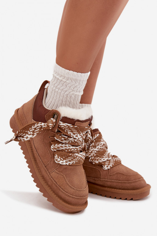 de camurça Botas de neve Feminino com um casaco de pele I Grubym Amarrandom Vinceza 97963 cor marrom