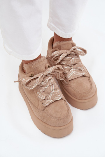 com atacadores Botas de neve Feminino com uma plataforma aquecimento com pelo por dentro bege Tavelle