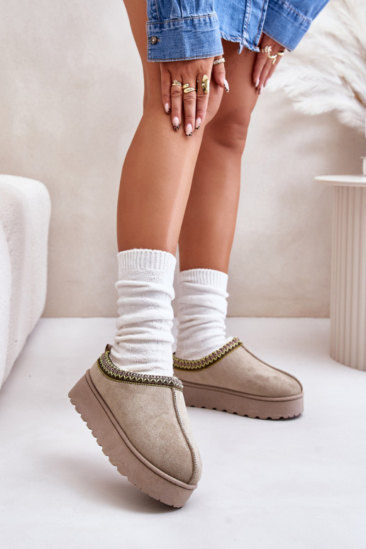 Botas de neve Feminino com uma plataforma aquecimento com pelo por dentro cor verde Remenia
