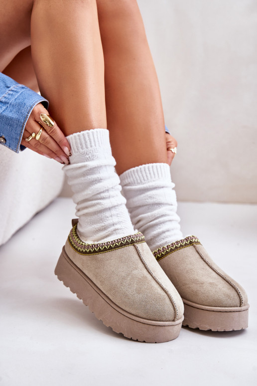 Botas de neve Feminino com uma plataforma aquecimento com pelo por dentro cor verde Remenia