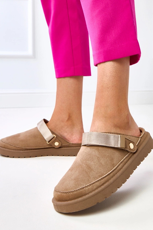 Mules marrons com adesivo Miluska